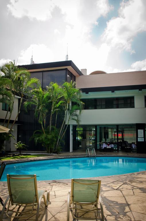 Hotel Portonovo Plaza Expo Zapopan Exterior photo